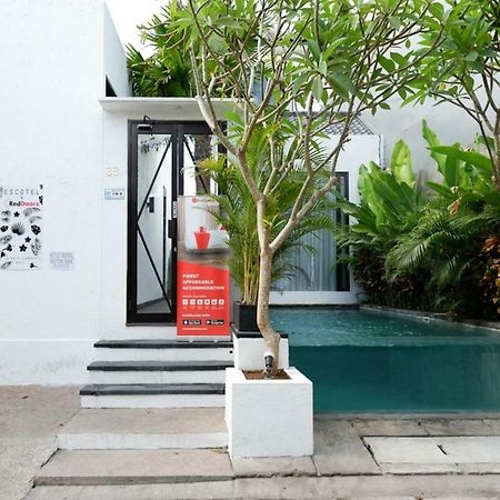Reddoorz @ Jalan Raya Semat Canggu Vandrerhjem Bali Eksteriør bilde