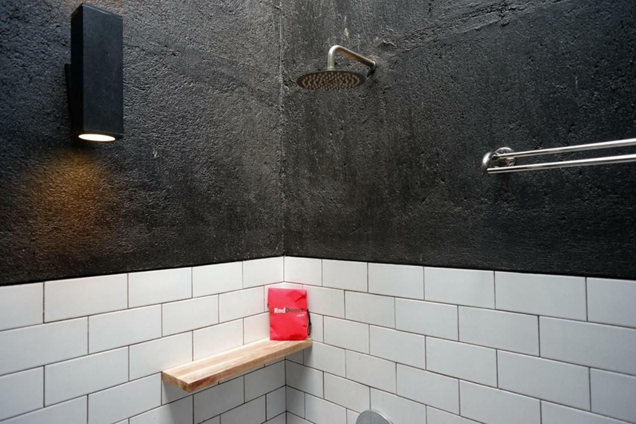 Reddoorz @ Jalan Raya Semat Canggu Vandrerhjem Bali Eksteriør bilde