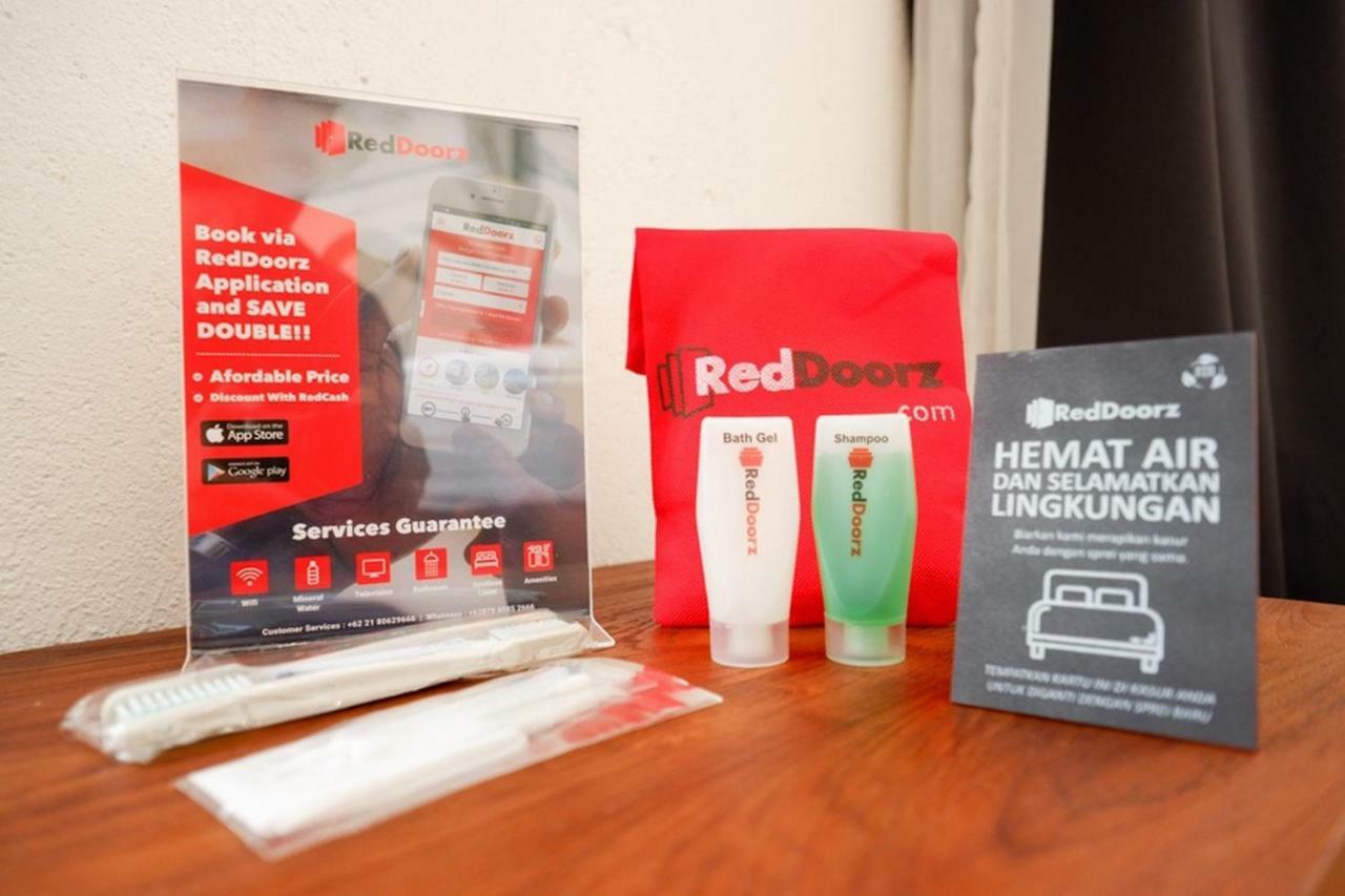 Reddoorz @ Jalan Raya Semat Canggu Vandrerhjem Bali Eksteriør bilde