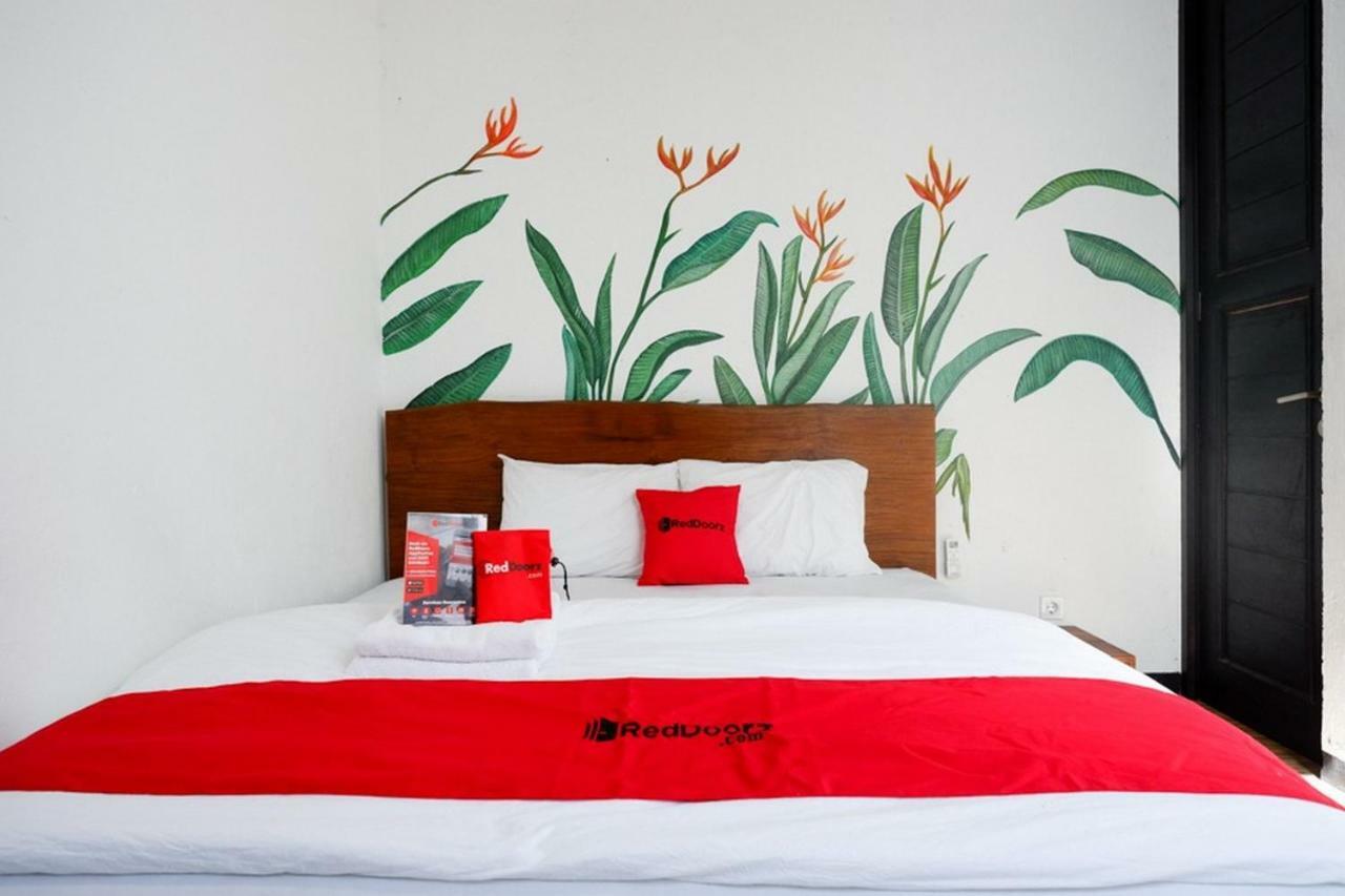 Reddoorz @ Jalan Raya Semat Canggu Vandrerhjem Bali Eksteriør bilde