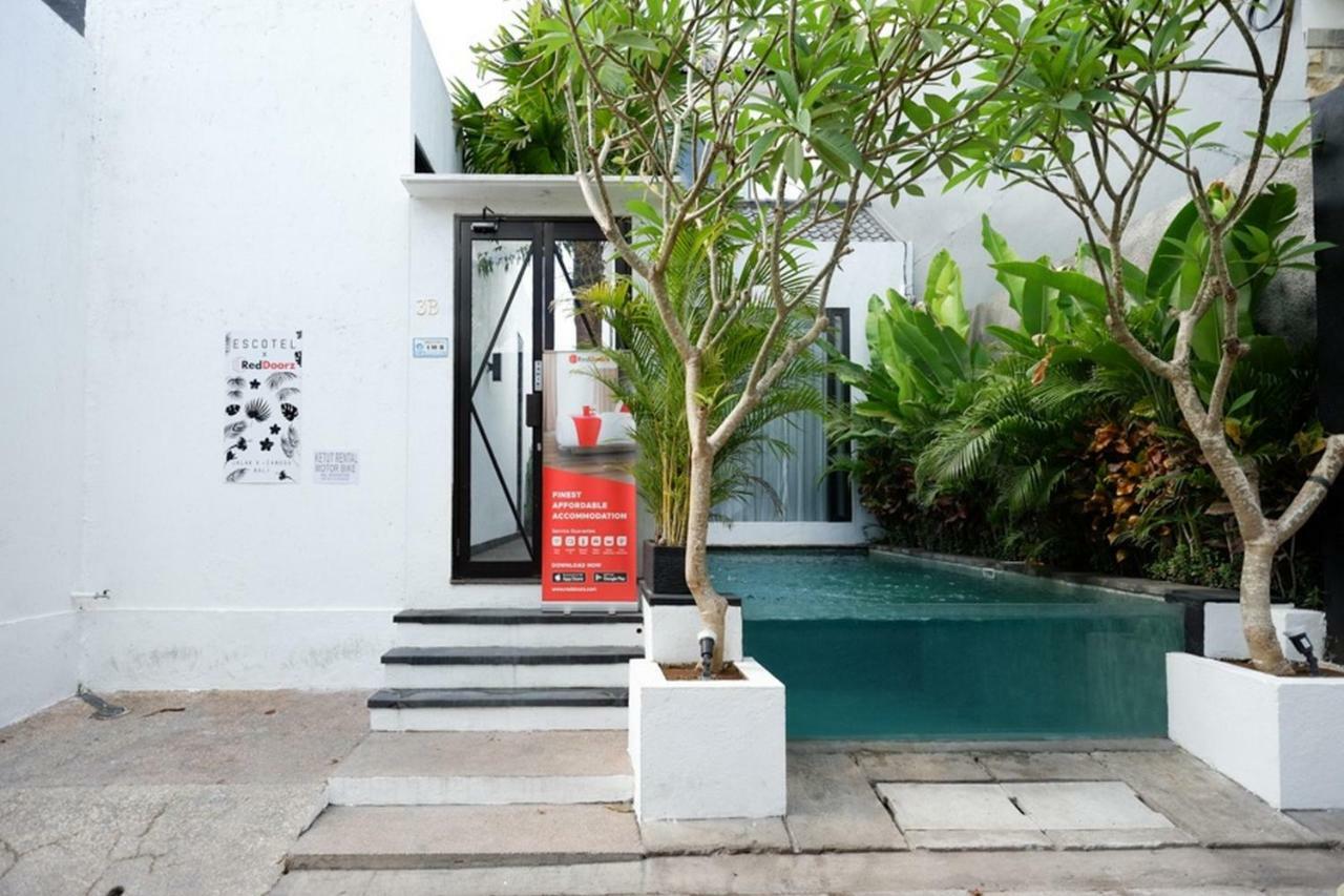 Reddoorz @ Jalan Raya Semat Canggu Vandrerhjem Bali Eksteriør bilde